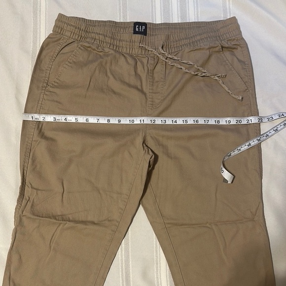 GAP Tan Cargo Pants Versatile Style - Picture 6 of 8